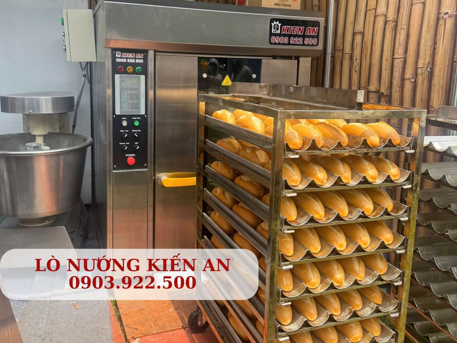  Hình ảnh thực tế lò nướng bánh mì xoay tại xưởng